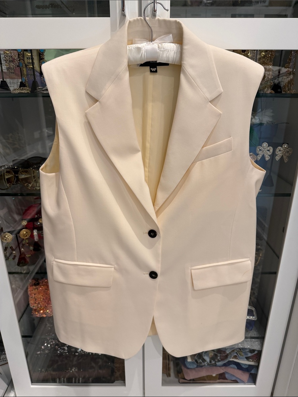 Weekend Max Mara Cream Sleeveless Tailored Vest
